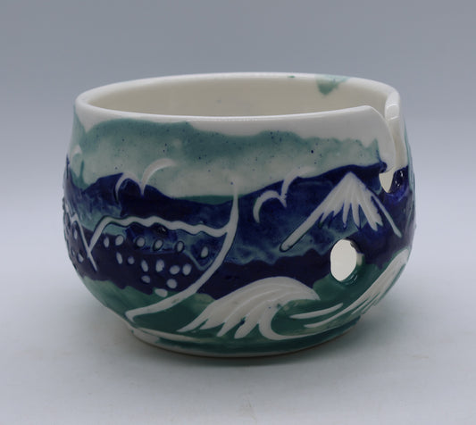 Orca Yarn Bowl Lg.